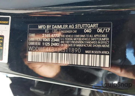 2018 Mercedes-Benz C 300 4Matic z USA, uszkodzony, nr VIN WDDWF4KBXJR311890